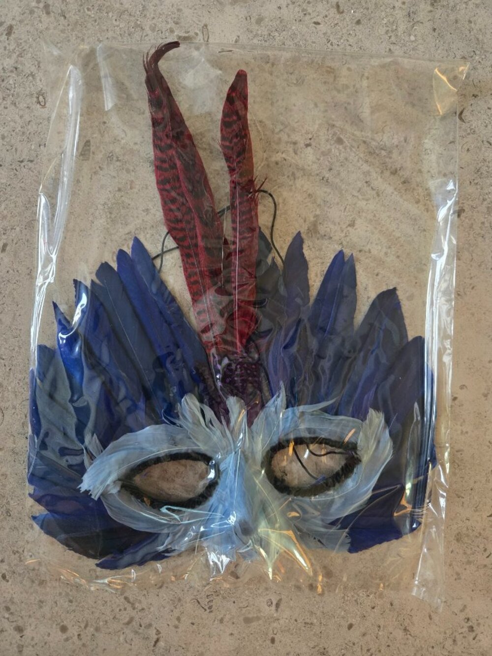 Masquerade Mask - Picture 1 of 4